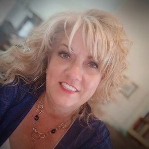 Meet your Posher, Cherity